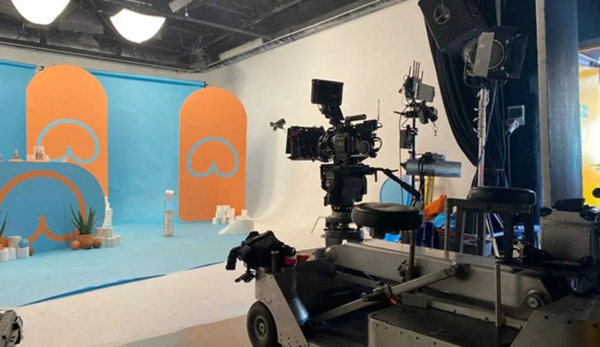 吉县极致互动，品质至上，树立行业标杆的产品宣传视频